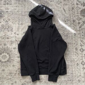 Lululemon Loungeful Hoodie Sweatshirt Black
Size 6